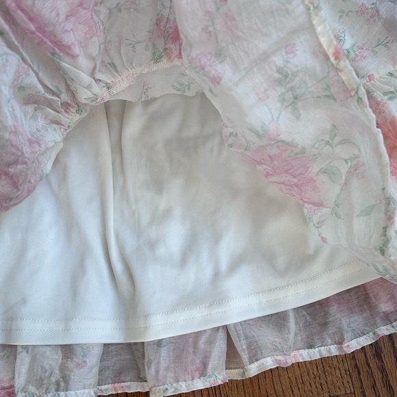 H&M FLOUNCED FLORAL MINI SKIRT - Picture 8 of 8